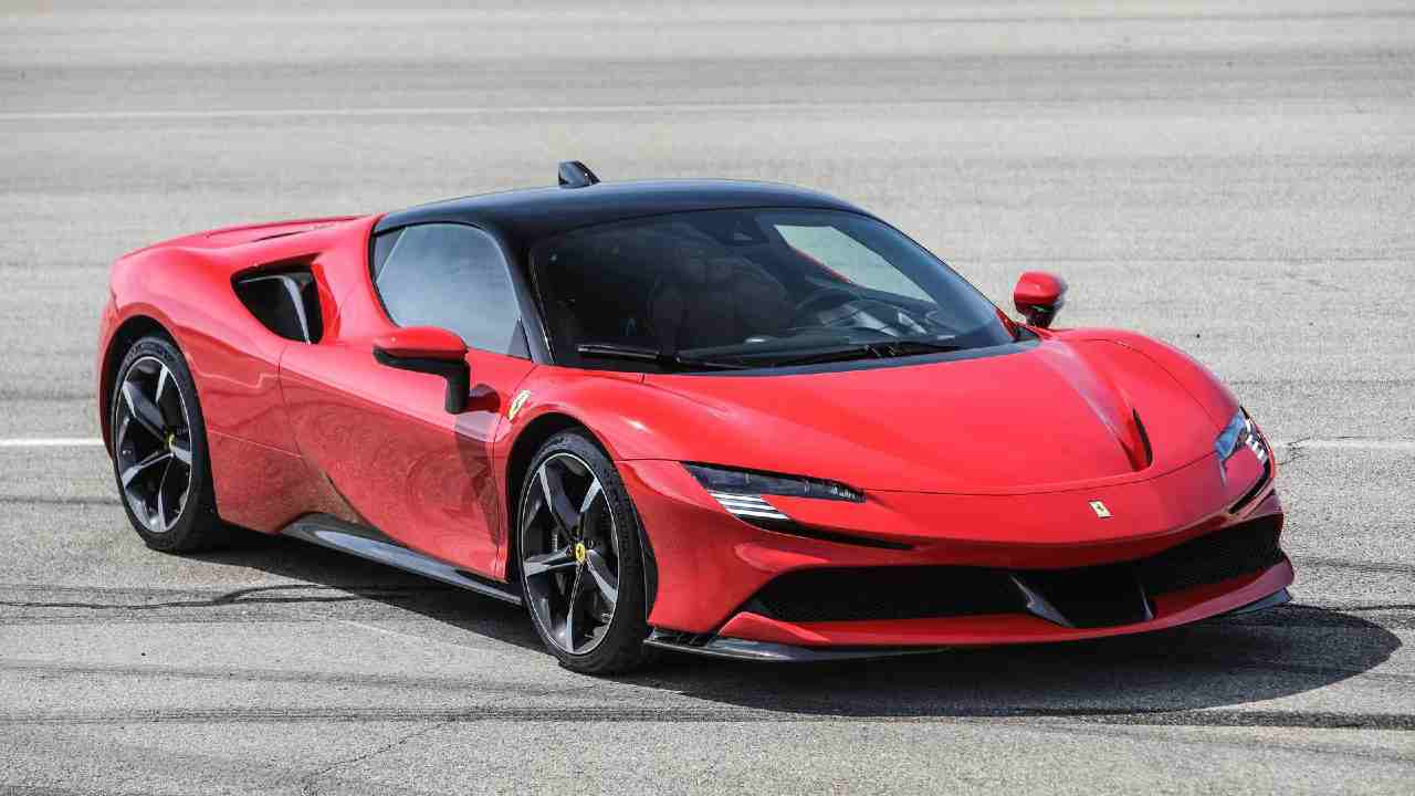 Ferrari SF90, in arrivo la nuova versione speciale è la più potente