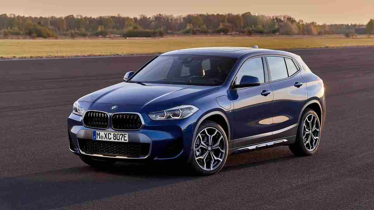 BMW X2