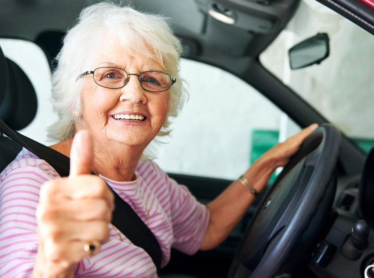 Anziano al volante