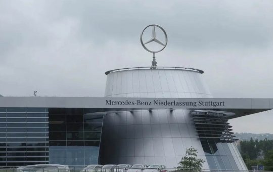 Mercedes