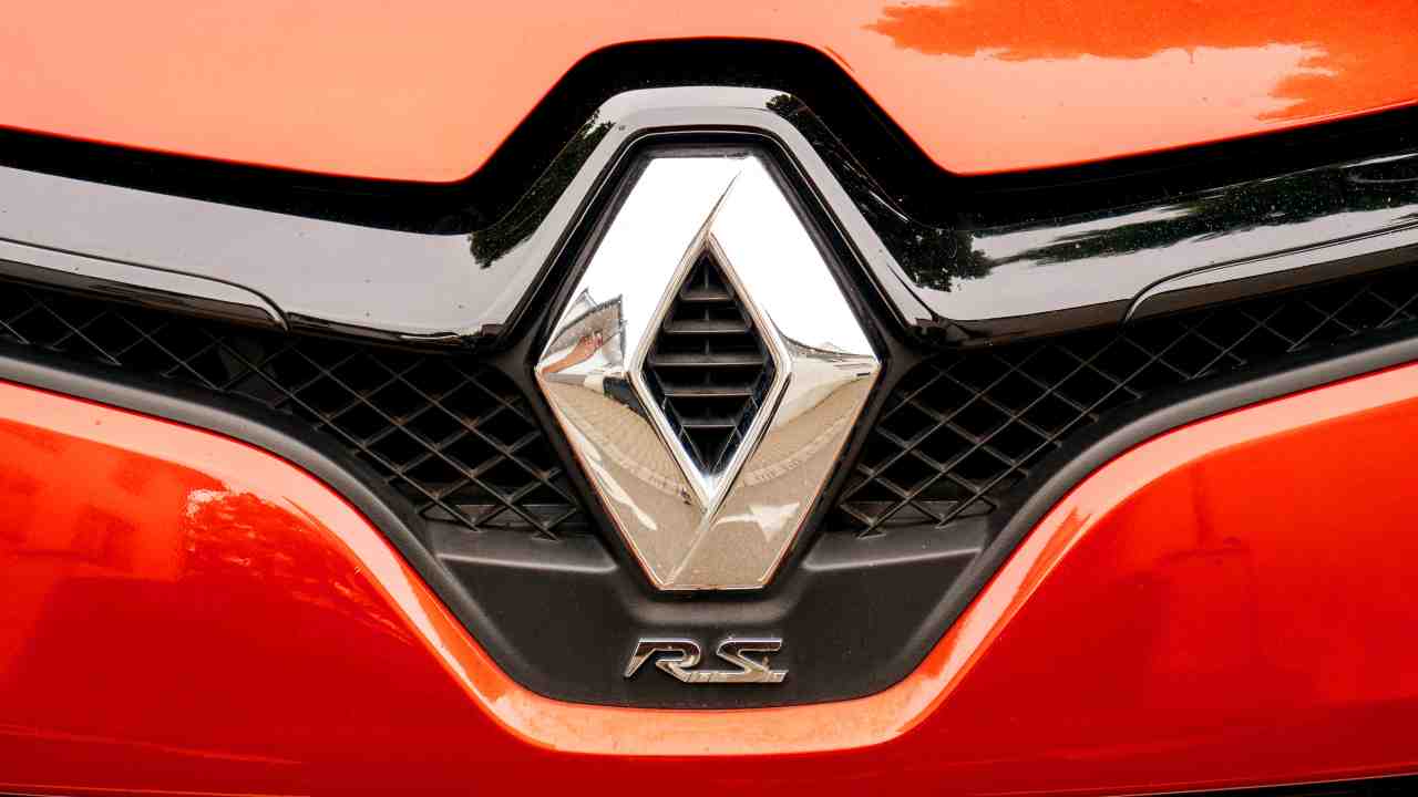 Niagara Concept, exceptional power in a screaming pick-up: Renault drives fans crazy