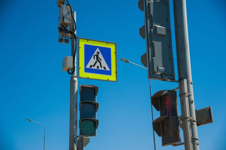 autovelox semaforo controlli multe strada norme codice - Depositphotos.com - giornalemotori.it