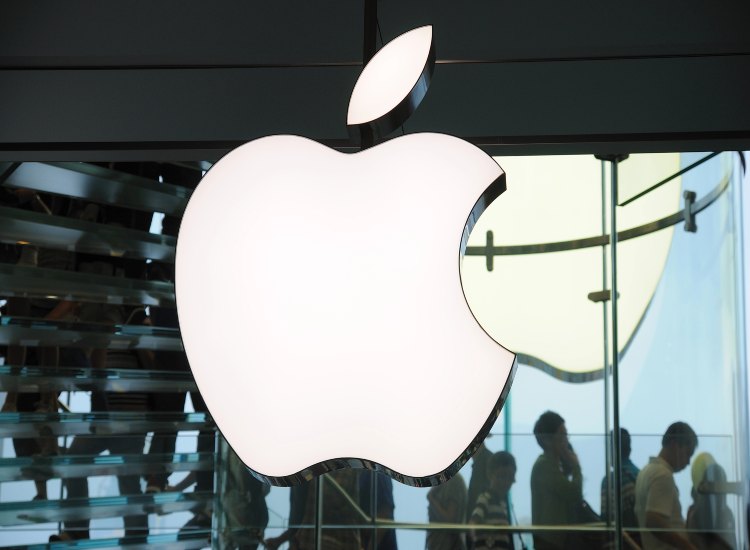 Il logo della Apple - fonte depositphotos.com - giornalemotori.it