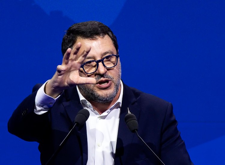 Il ministro dei trasporti e leader della Lega Matteo Salvini - fonte Ansa Foto - giornalemotori.it