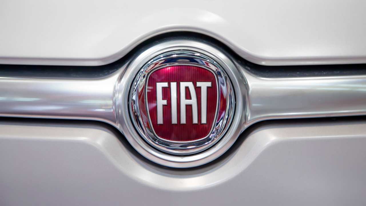 Lo stemma della Fiat - fonte depositphotos.com - giornalemotori.it