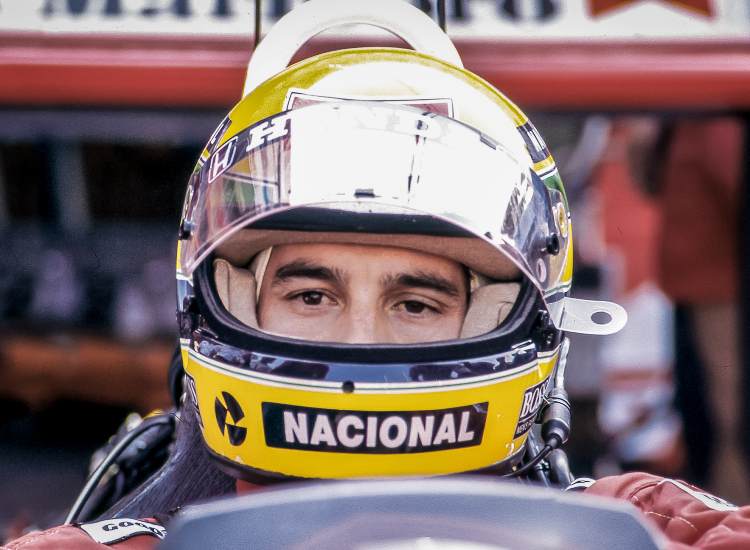 Ayrton Senna nel 1988 durante il Gran premio di Monaco - fonte depositphotos.com - giornalemotori.it