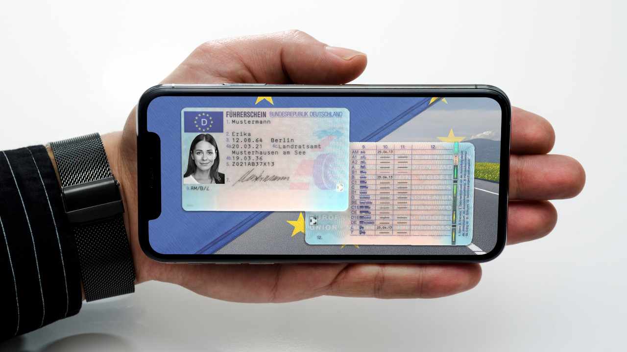 Permiso de conducir digital, por fin eres libre: pero si te equivocas no tienes excusas, las normas son más restrictivas y te lo arriesgas todo
