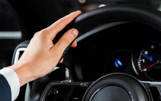 È vietato guidare l'auto di altri - fonte depositphotos.com - giornalemotori.it