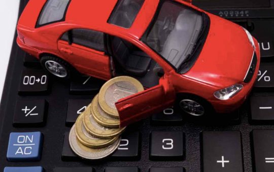 Tasse auto, puoi risparmiare se sei malato - fonte depositphotos.com - giornalemotori.it