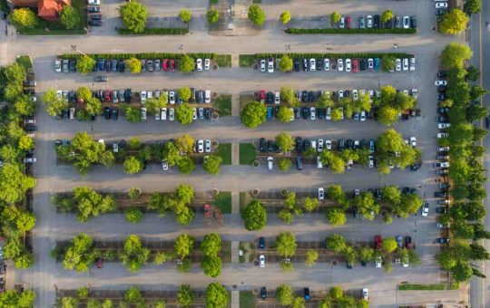 Parcheggi condominiali vietati - fonte Pexels - giornalemotori.it