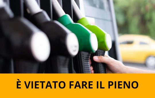 Vietato fare il pieno - fonte stock.adobe - giornalemotori.it