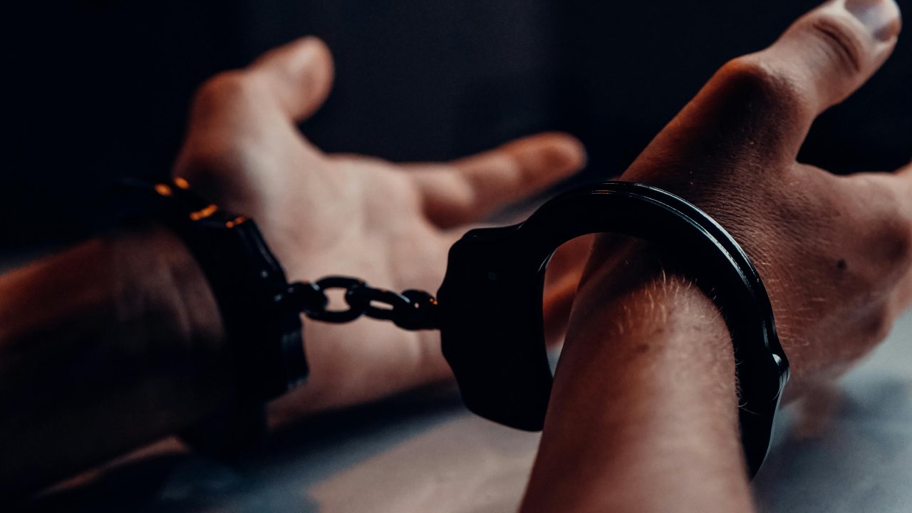 10 giorni di tempo poi scatta il carcere - fonte Pexels - giornalemotori.it