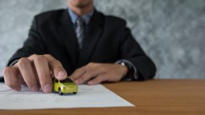 Assicurazione auto gratis - fonte Freepik - giornalemotori.it