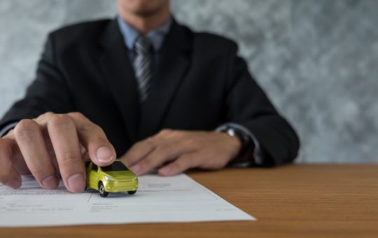 Assicurazione auto gratis - fonte Freepik - giornalemotori.it