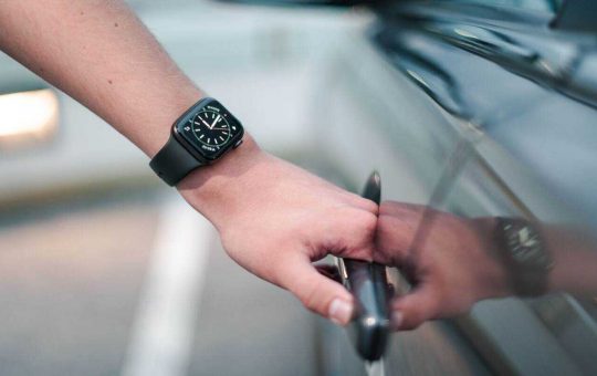 Come sbloccare la porteria dell'auto