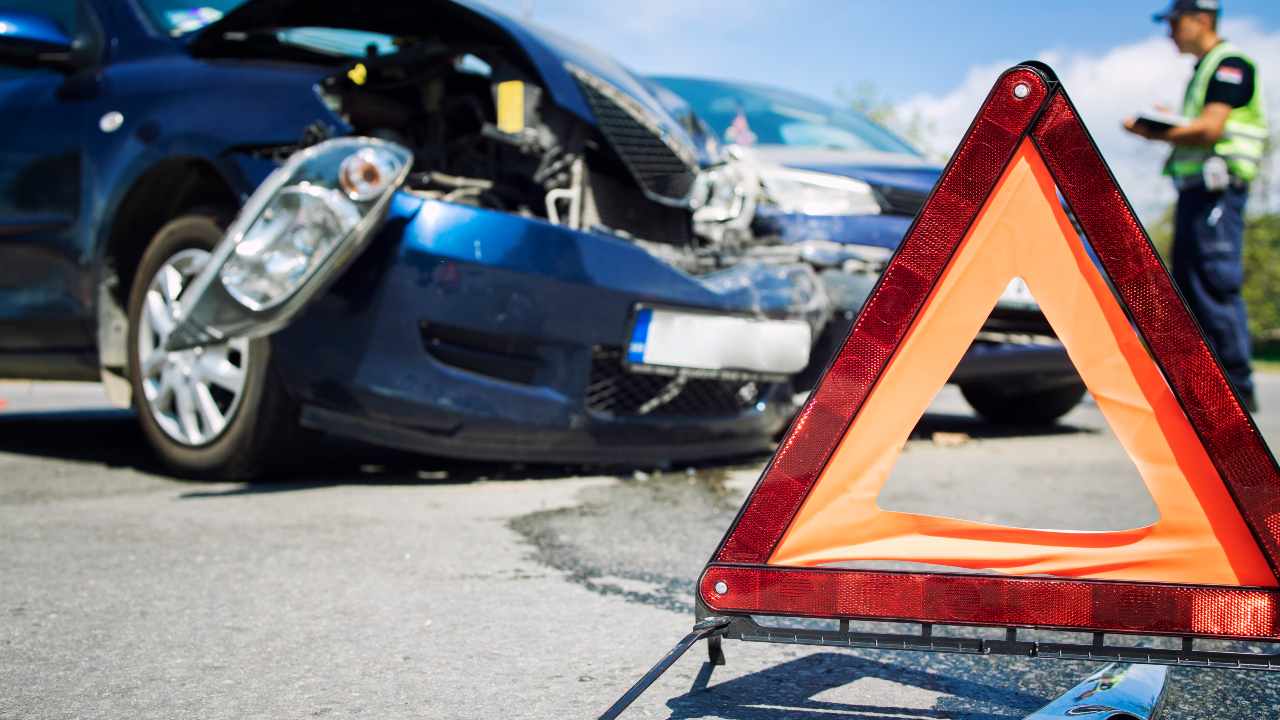 Auto, il richiamo ufficiale - fonte Freepik - giornalemotori.it