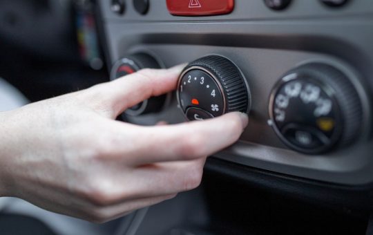 Devi viaggiare al caldo - fonte Freepik - giornalemotori.it