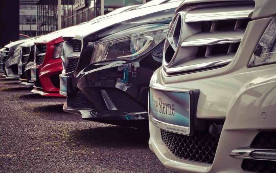 Paghi 1700 euro o non guidi mai più - fonte Pexels - giornalemotori.it