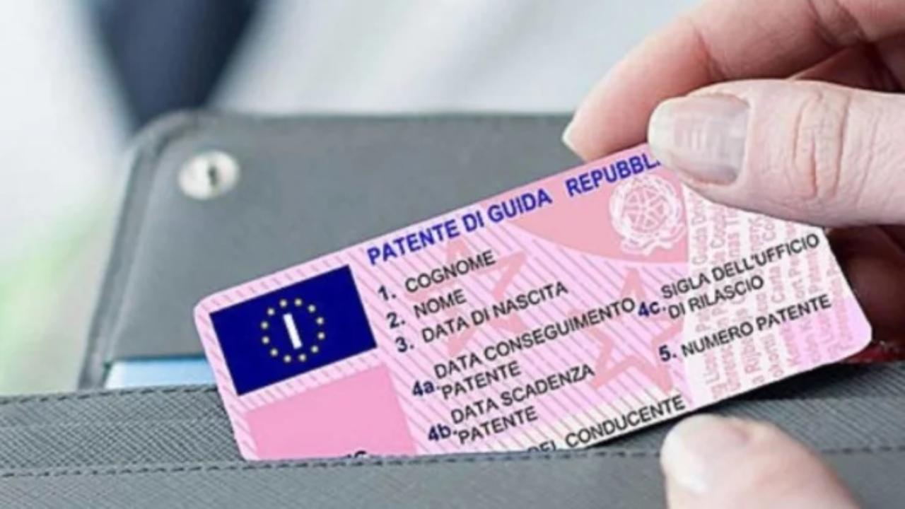 Patente a 17 anni - fonte Ansa Foto - giornalemotori.it