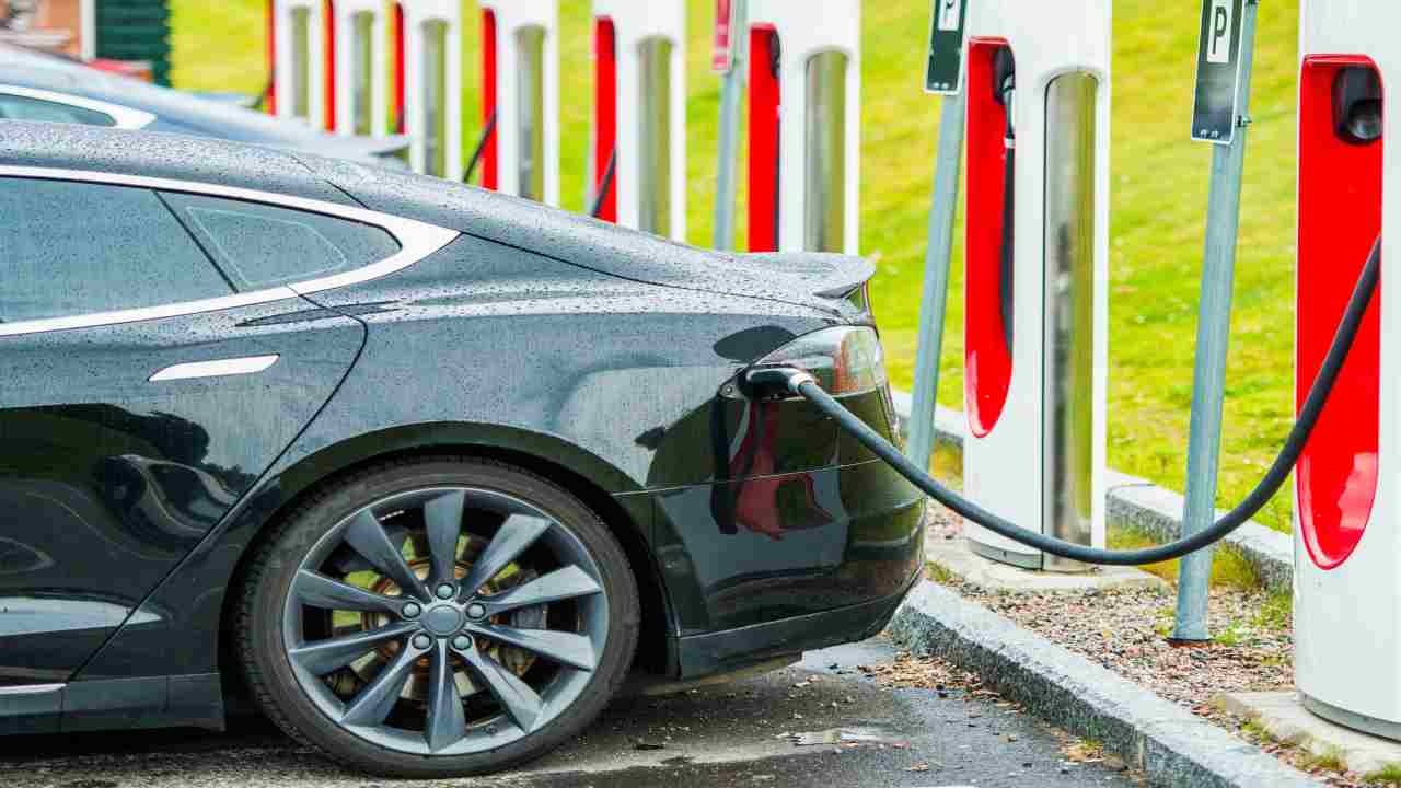 Auto Elettriche, occhio ai pneumatici