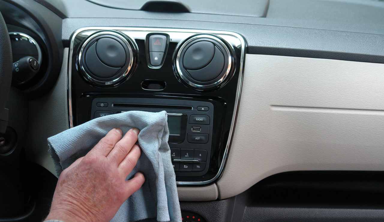 Pulizia Auto
